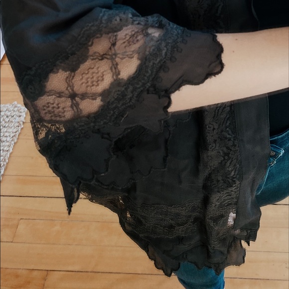 Top shop gray lacy kimono top - Picture 2 of 4